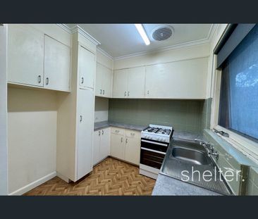 11/299 Burke Road, Glen Iris, Vic 3146 - Photo 2