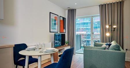 203, 3 Barking Wharf Square, Apo Barking - Photo 2