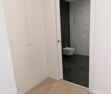 Fantástico Apartamento T2 para Arrendamento na Amadora - Photo 2