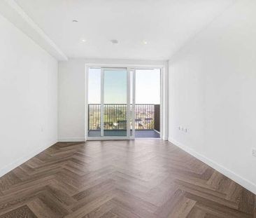 Henshaw Parade The Hyde, Colindale, London, NW9 - Photo 5