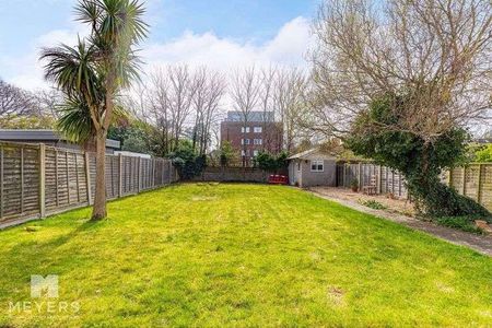 Richmond Wood Road, Bournemouth, BH8 - Photo 2