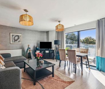 2 Bed Flat, Banister Road, W10 - Photo 2