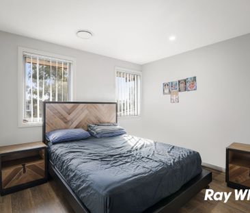 MODERN Four Bedroom Residence In THE PONDS HIGH SCHOOL CATCHMENT - Photo 3
