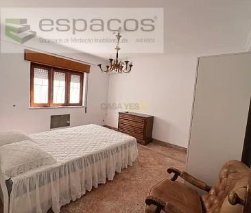 House T7 in Santa Iria de Azoia, São João da Talha e Bobadela, Loures - Photo 5