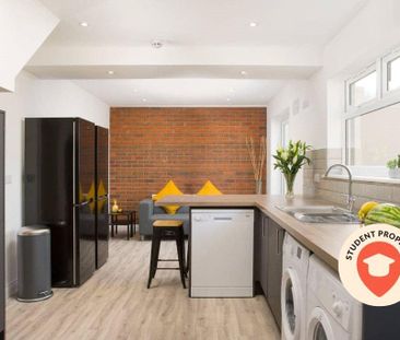 6 bedroom semi-detached house to rent - Photo 6