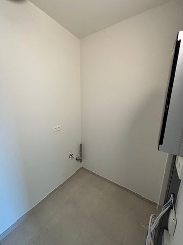 Nieuwbouw 2-slaapkamerappartement met terras - Photo 3