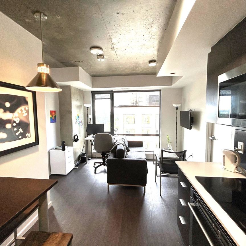 For Lease - 105 Champagne Avenue Unit# 1817, Dows Lake - Civic Hospital and Area, Ontario - Photo 1