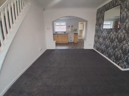 2 bedroom semi-detached house to rent - Photo 1