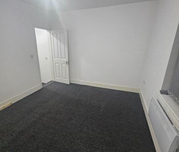 3 Bed Terraced House, Bede Street, LE3 - Photo 3