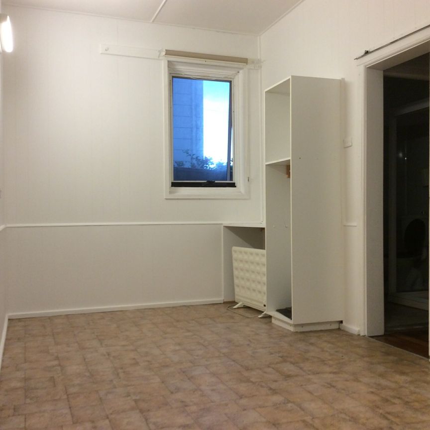 HOUSE IN BERMAGUI IN CENTRAL LOCATION - Photo 1