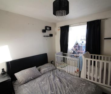 Temple Row, Colton, Leeds - Photo 4