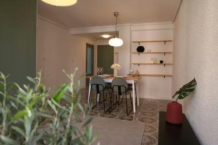 Carrer de Rodrigo de Pertegás, Valencia, Valencian Community 46023 - Photo 4