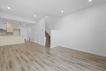 Stunning Brand New Townhouse! - Photo 3