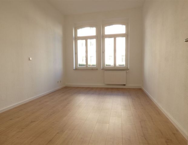 Familien aufgepasst!!! - 3-Raum Whg. in Gohlis, Bad mit Fenster, Wanne, helle Wohnküche! - Photo 1