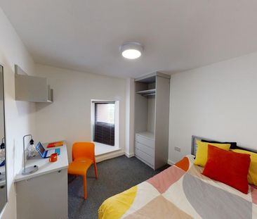 5 bedroom flat to rent - Photo 5