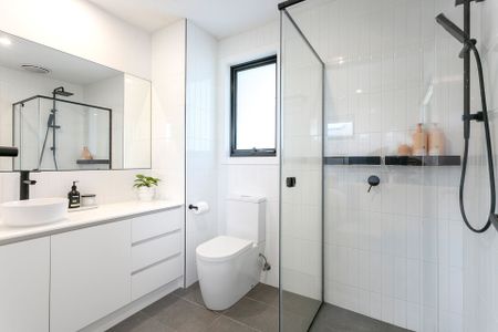 Contemporary Townhouse in Frankston High School Zone - Photo 2