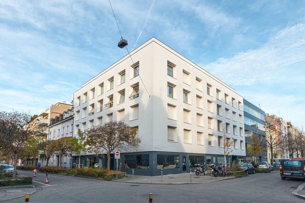 In gepflegtem Mehrfamilienhaus komfortabel Wohnen - Photo 1