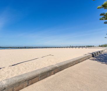 Home with Bayside Living - Photo 2