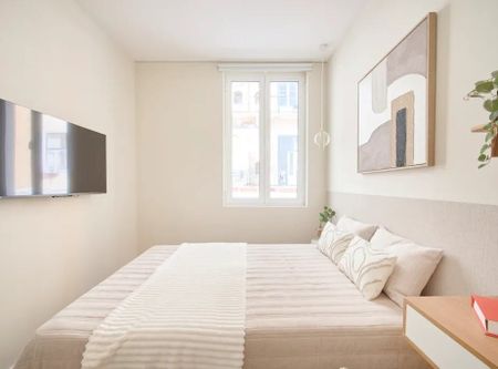 Largo Vitorino Damásio, Lisbon, Lisbon 1200-872 - Photo 3