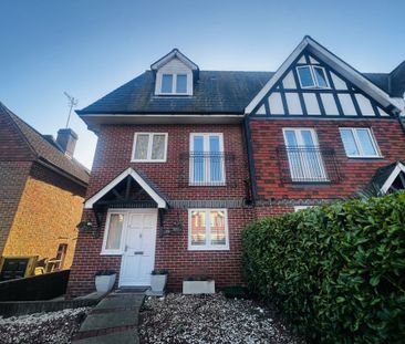 St. Annes Road, Eastbourne - Photo 1