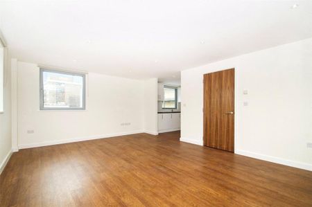 3 bedroom apartment to rent - Photo 3