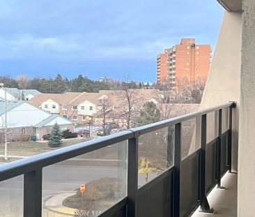 2929 Aquitaine Avenue #404 - Photo 6