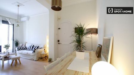 5 room luxury Apartment for rent in Valencia - Photo 3