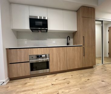 For Lease - 35 Parliament Street Unit# 325, Toronto, Ontario - Photo 2