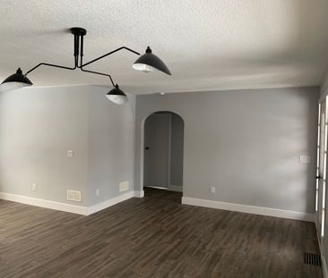 For Lease - 160 Toronto Street Unit# Main, Barrie, Ontario - Photo 1