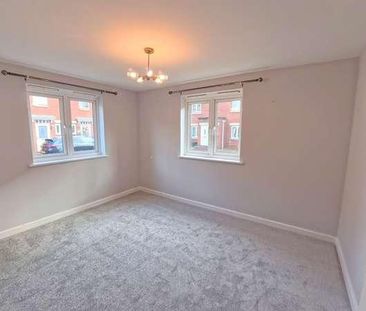 Macfarlane Chase, Weston-super-mare, BS23 - Photo 3