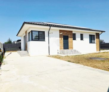 Casa de inchiriat Tunari 4 camere, complet mobilata si utila - Fotografie 5