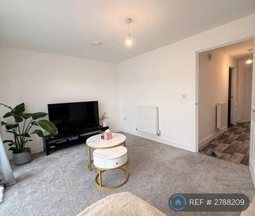 2 bedroom semi-detached house to rent - Photo 1