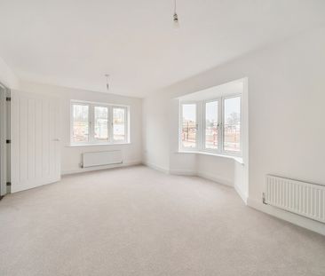 4 bedroom detached house to rent - Photo 1