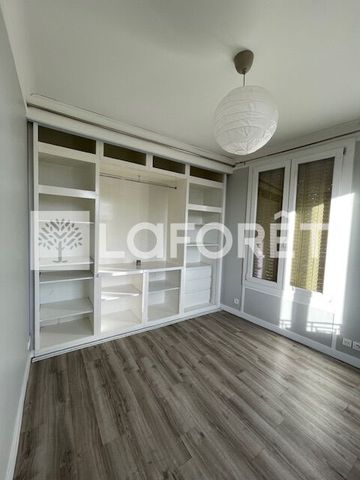 Apartment - Photo 2