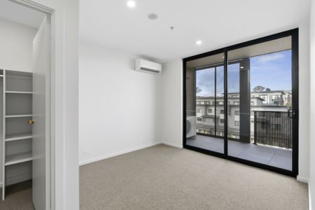 Contemporary Living - Photo 3