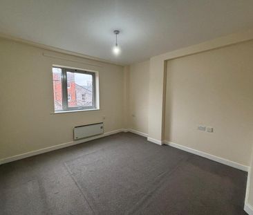 2 bedroom apartment to rent - Photo 4