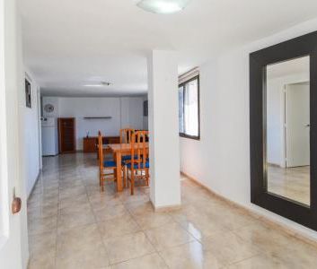 2 bedroom apartment in Arguineguin - Photo 2