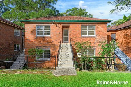 Two-bedroom Unit in Prime location of Lane Cove (Without furniture) - Photo 3