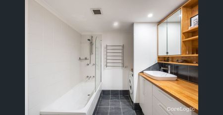 Burleigh Headland Lifestyle - Photo 5