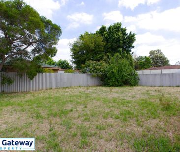 3 Duri Street, ARMADALE WA 6112 - Photo 1