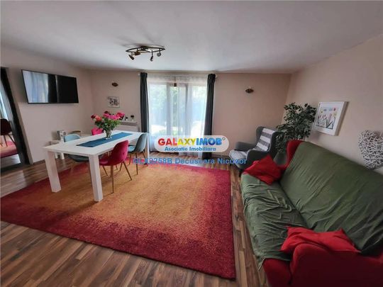 Casa, Str. Rachitei , 4 dormitoare si 1 living, 700 euro - Photo 1