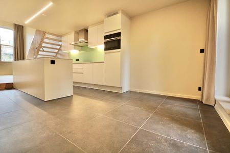 Appartement in historisch Leopoldskazerne met 1 slp, terras, autostaanplaats, kelderberging voor 1.550 EUR/mnd - Photo 5