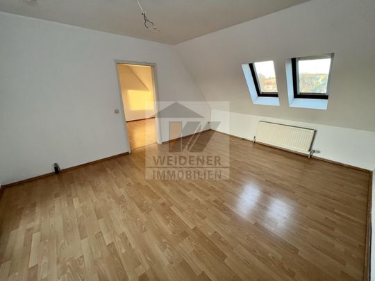 Tolle und ruhige 2 Raum Stadtwohnung in Innenstadtnähe mit Weitblick. - Photo 1