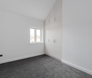 2 bedroom barn conversion to rent - Photo 1