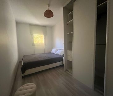 POITIERS CENTRE, RESIDENCE CORDELIERS, T2 MEUBLE AVEC PARKING - Photo 2