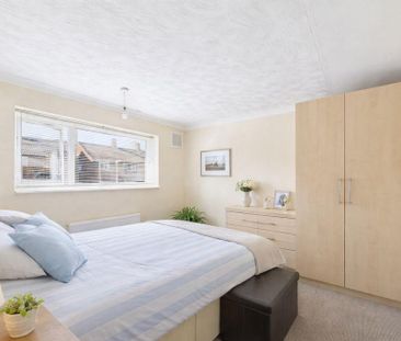 3 bedroom semi-detached house to rent - Photo 3