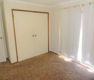 Villa close to amenities - Photo 4