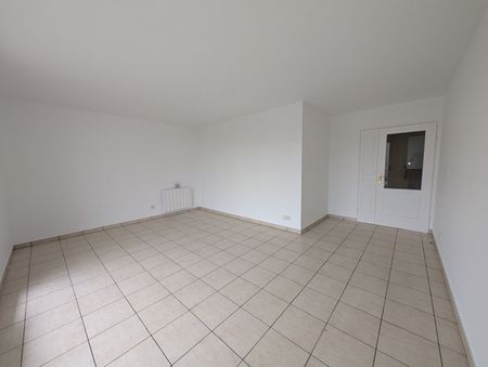Location Appartement 4 pièces 75m² - Photo 4