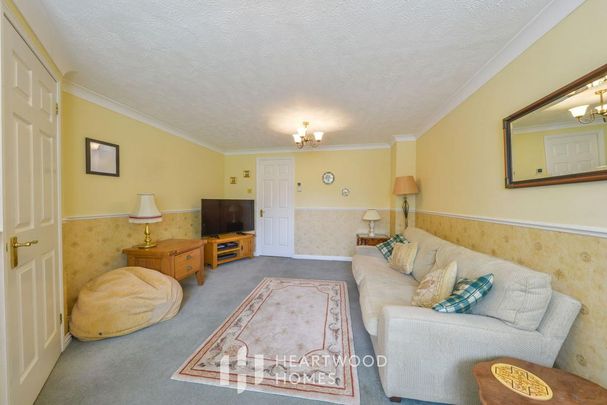 3 bedroom semi-detached house to rent - Photo 1