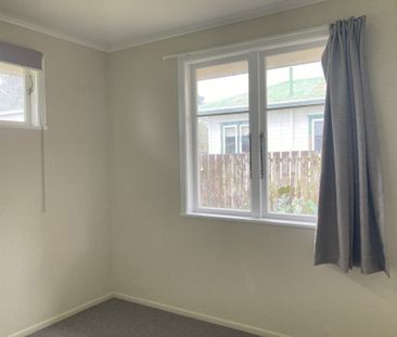 Three beddy on Brownlee - Photo 2